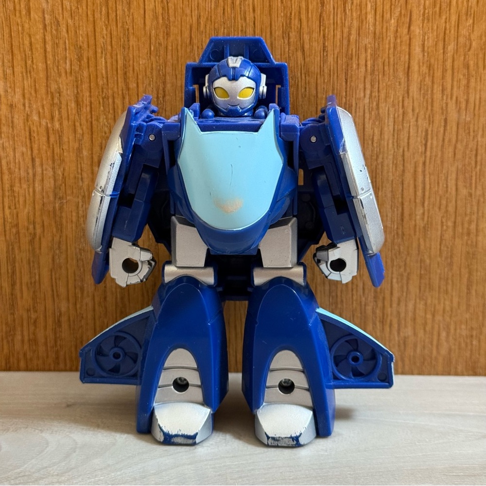 🟣 {5/$10} Transformer Action Figure Toy